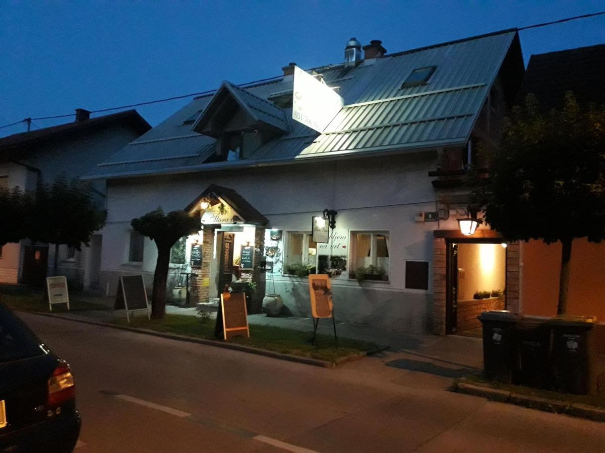 Hostel Piero Любляна Экстерьер фото
